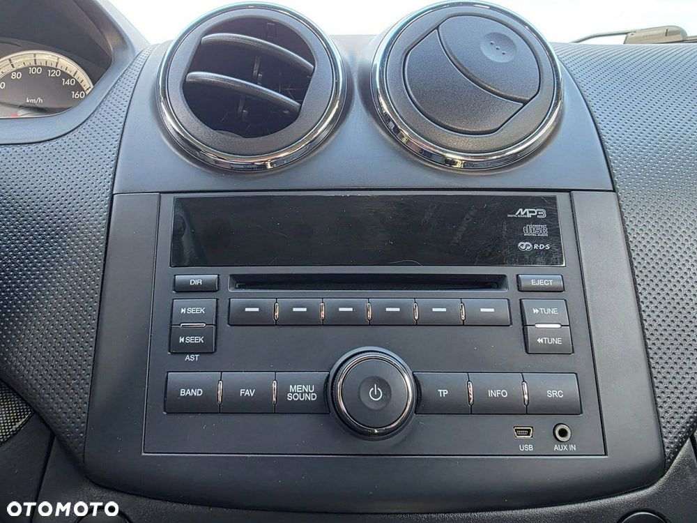 Chevrolet Aveo - 15