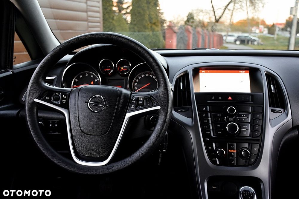 Opel Astra 1.6 Color Edition - 5