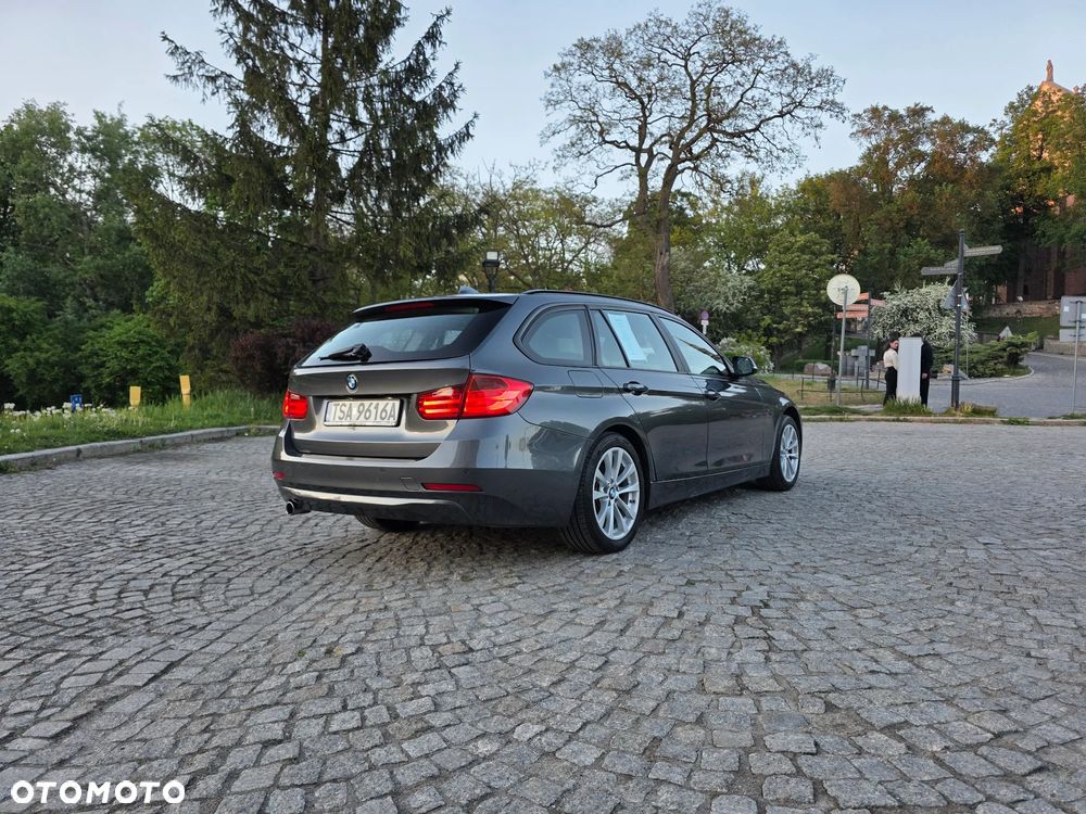 BMW Seria 3 316d - 5