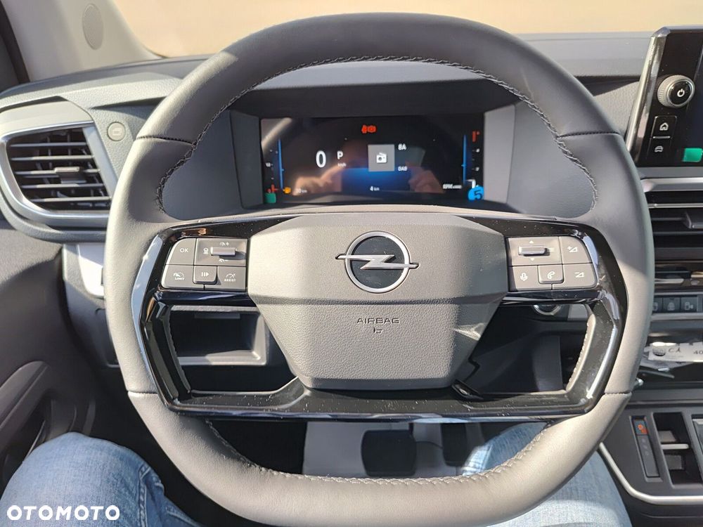 Opel Zafira - 32