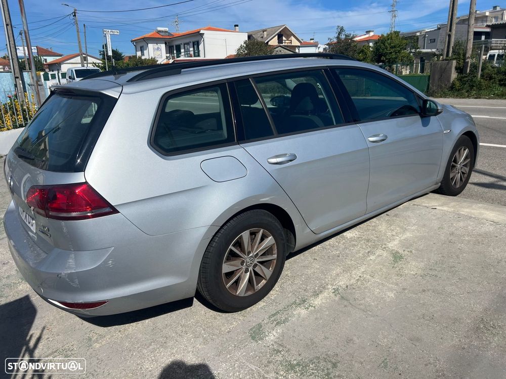 VW Golf Variant 1.6 TDi Confortline - 6