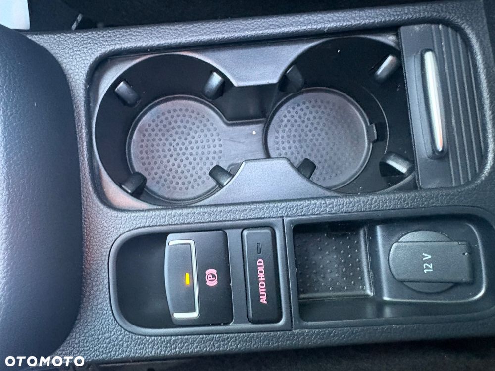 Volkswagen Sharan - 30