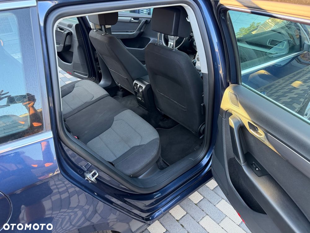 Volkswagen Passat 2.0 BlueTDI SCR Business Edition - 12