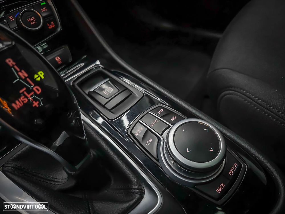 BMW 216 Gran Tourer d Aut. Advantage - 38