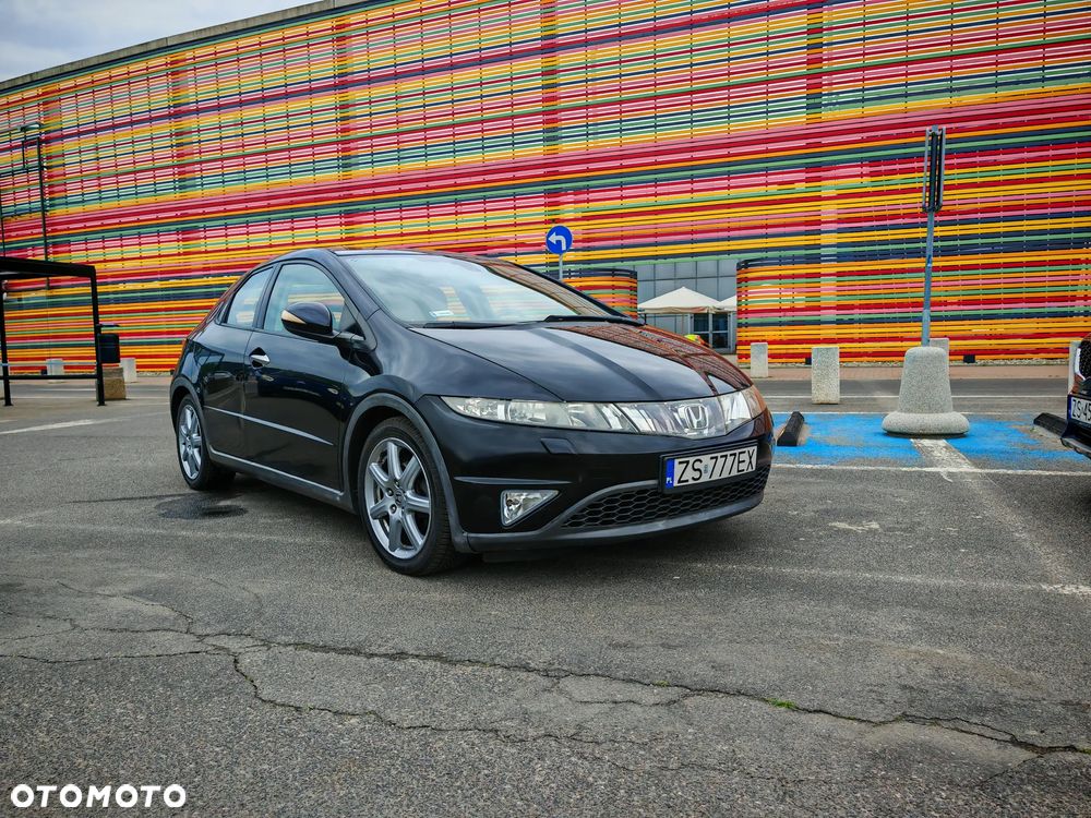 Honda Civic 1.8 Executive - 12