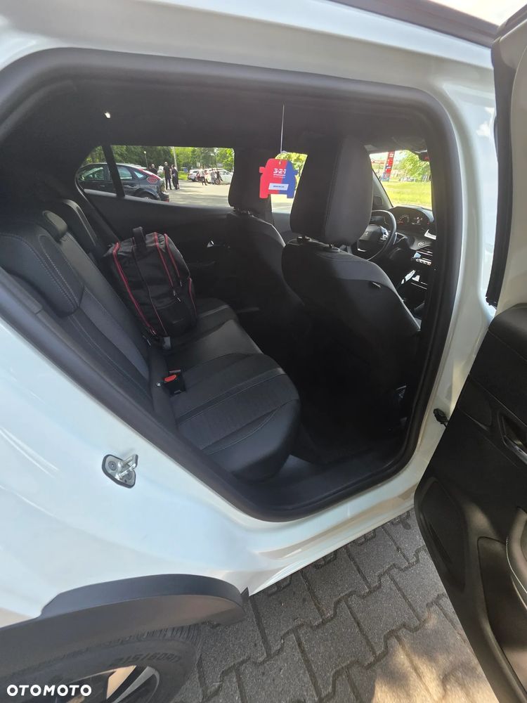 Peugeot 2008 - 24