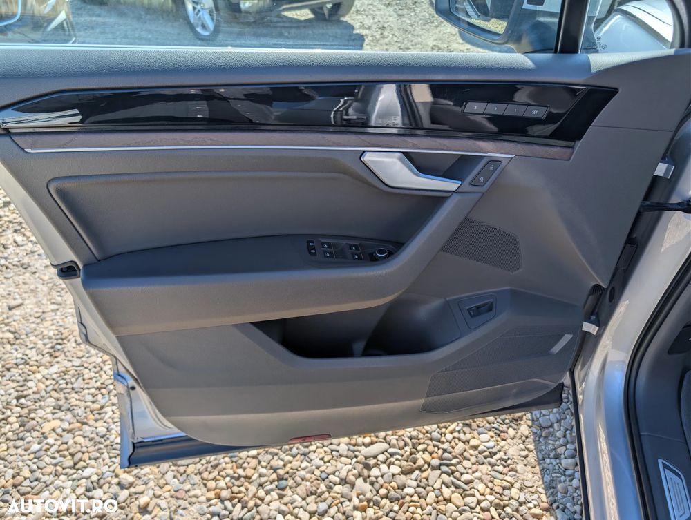 Volkswagen Touareg V6 TDI Atmosphere - 12