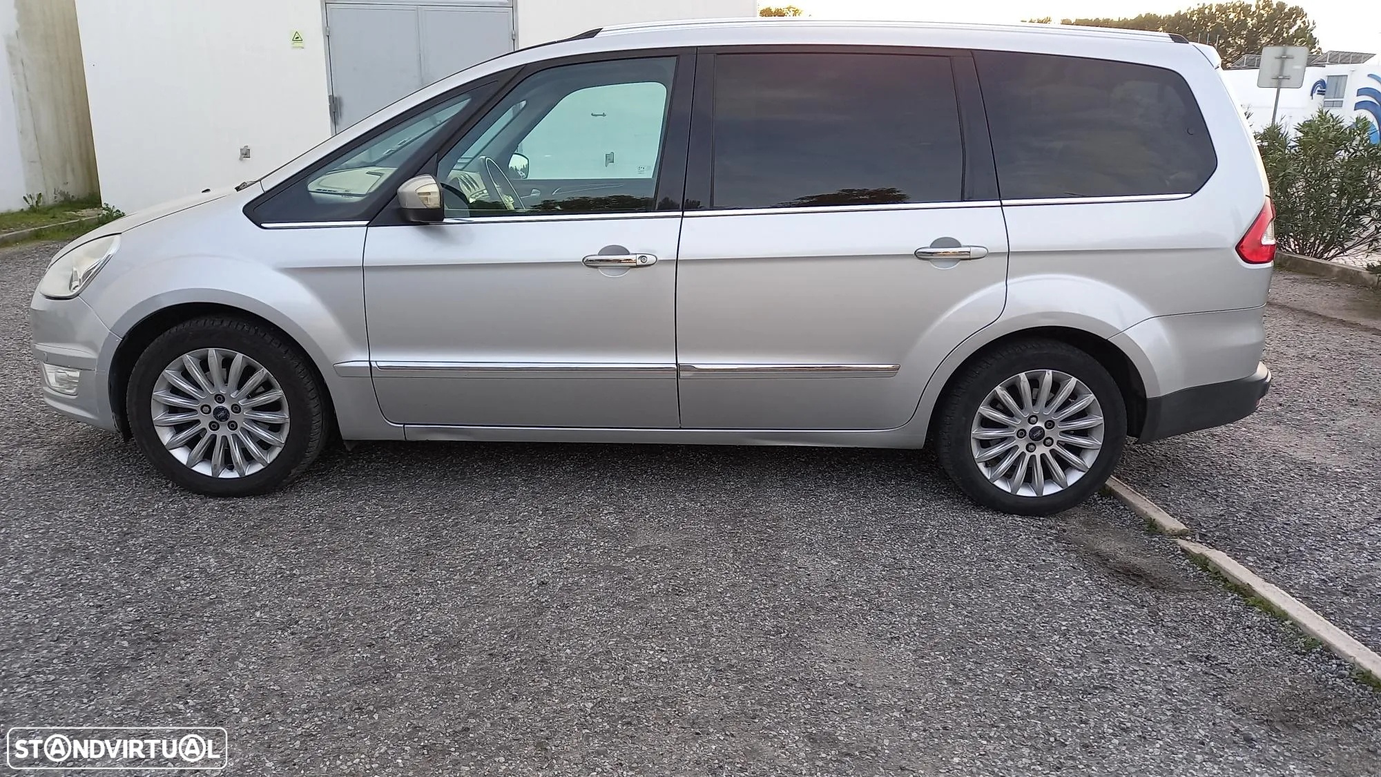 Ford Galaxy 2.0 TDCi Titanium - 3