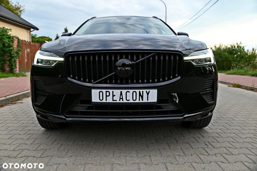 Volvo XC 60 B4 D AWD Geartronic Momentum Pro - 2