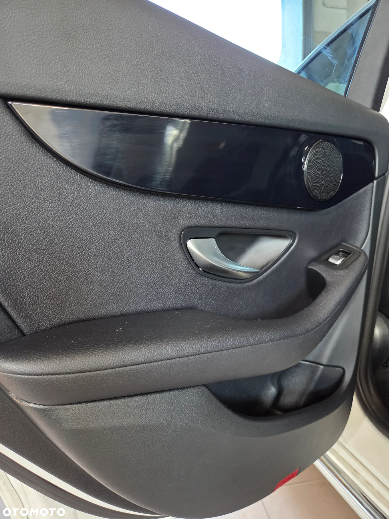 Mercedes-Benz Klasa C 160 Business Edition 9G-TRONIC - 21