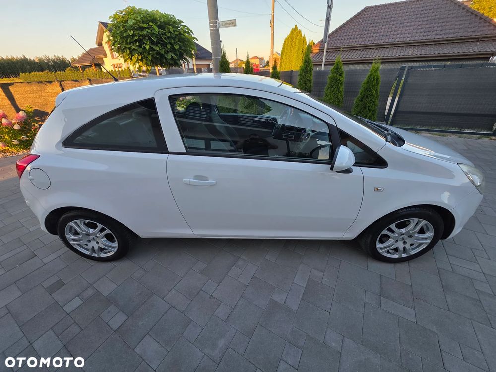 Opel Corsa 1.0 12V - 15