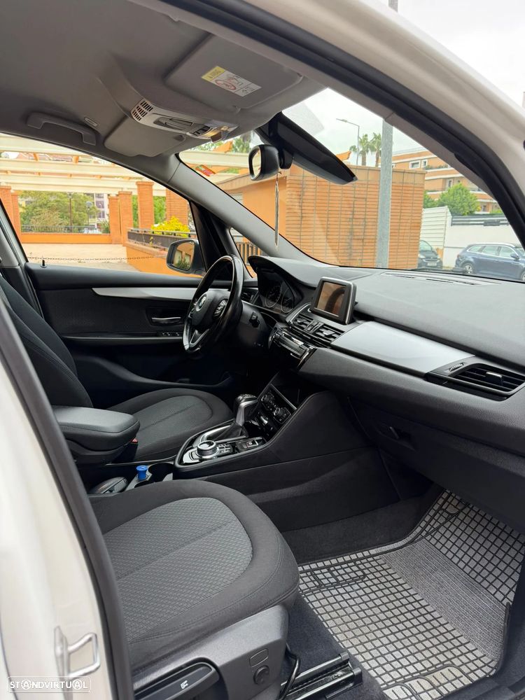 BMW 218 Gran Tourer d Aut. - 8