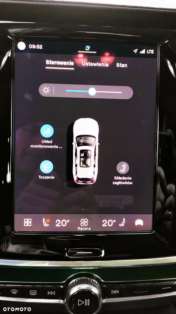 Volvo V90 T6 AWD Plug-In Hybrid Plus Dark - 25