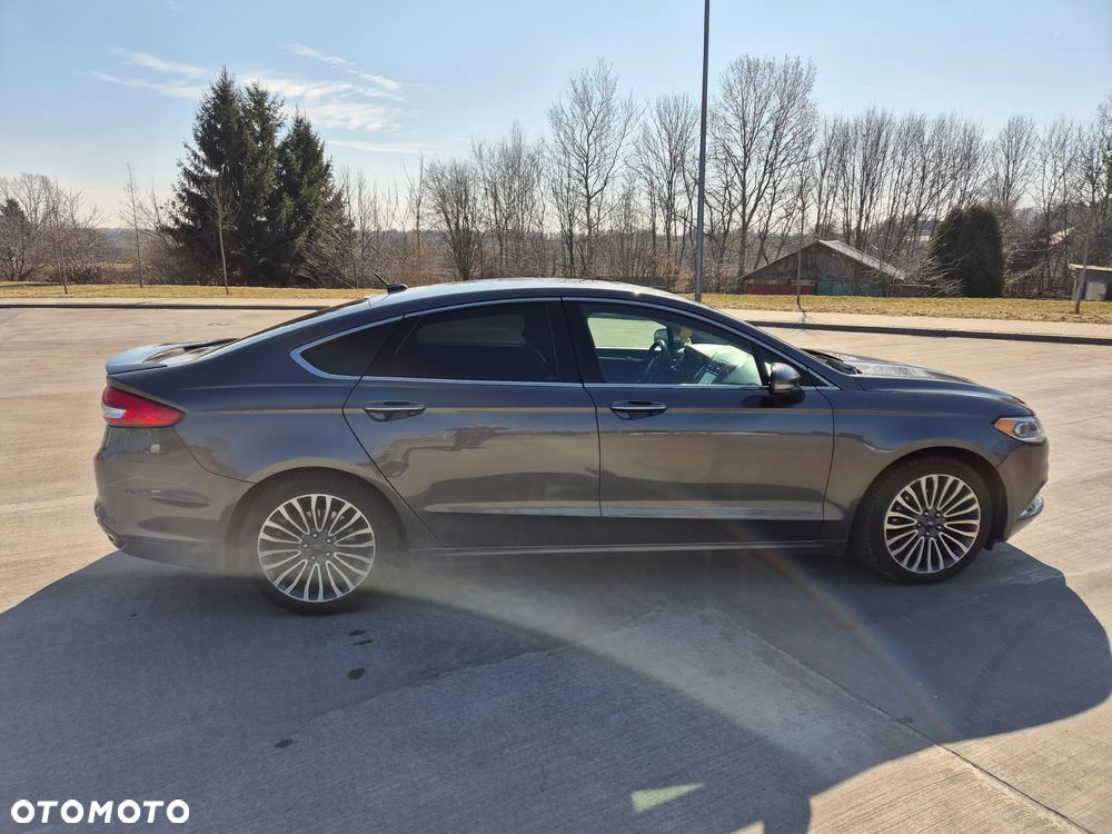 Ford Fusion - 6