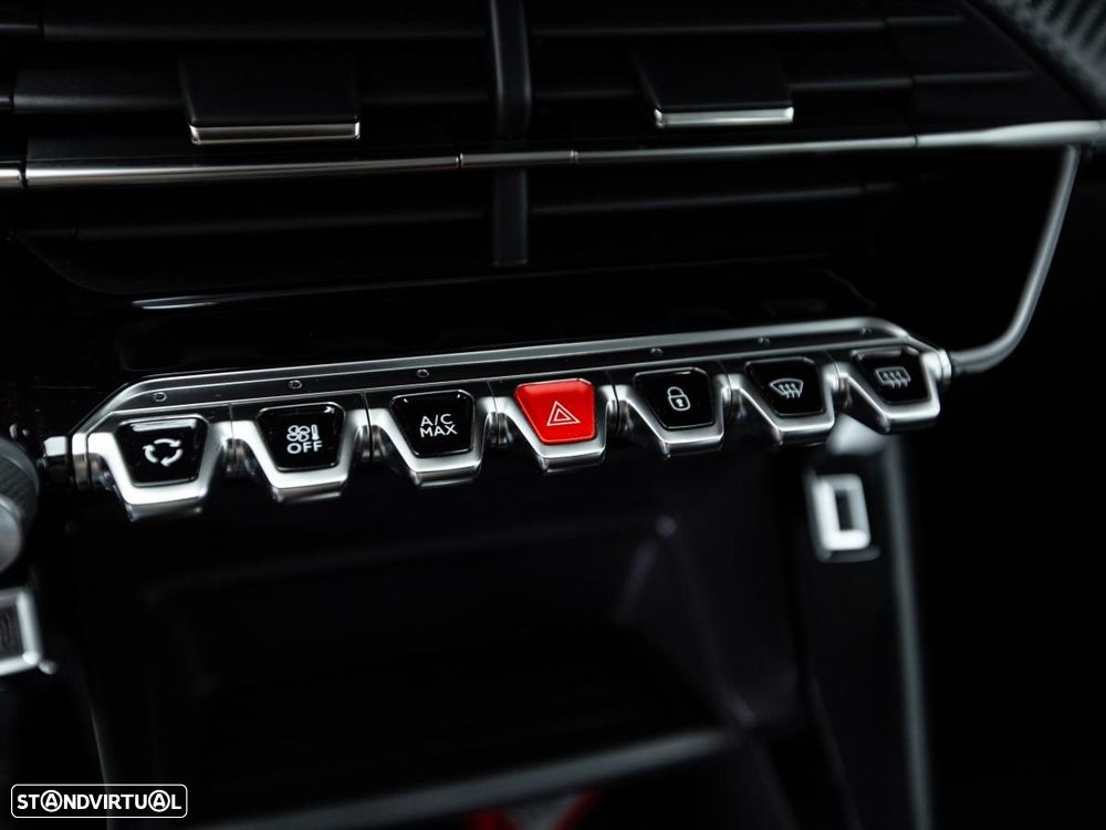 Peugeot e-2008 50 kWh Active - 17