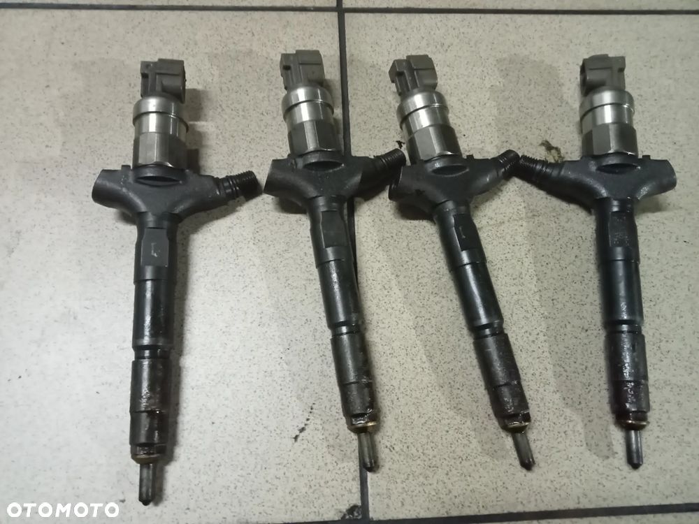wtryski vectra c 3.0 cdti  8972391617