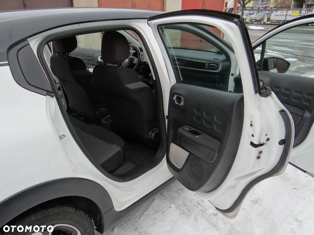 Citroën C3 Pure Tech 82 SHINE - 19