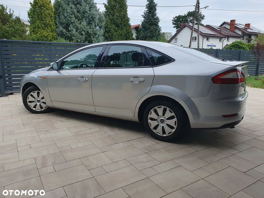 Ford Mondeo 1.8 TDCi Ambiente - 6