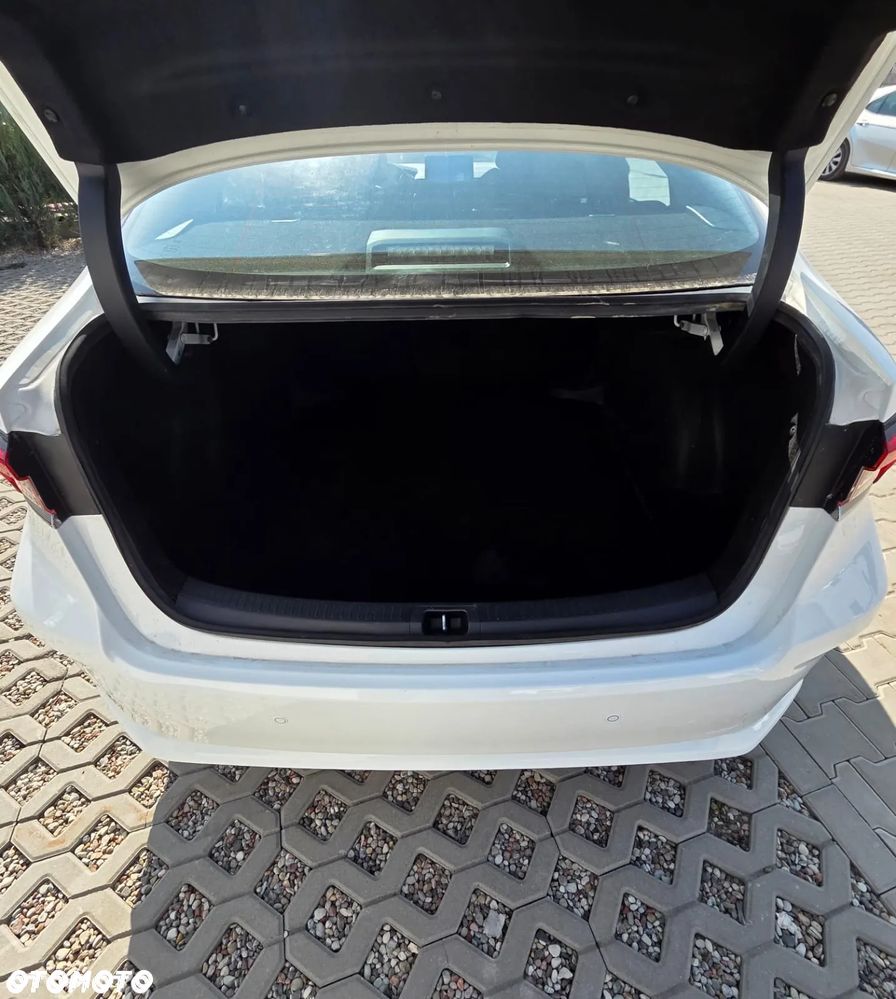 Toyota Corolla - 6