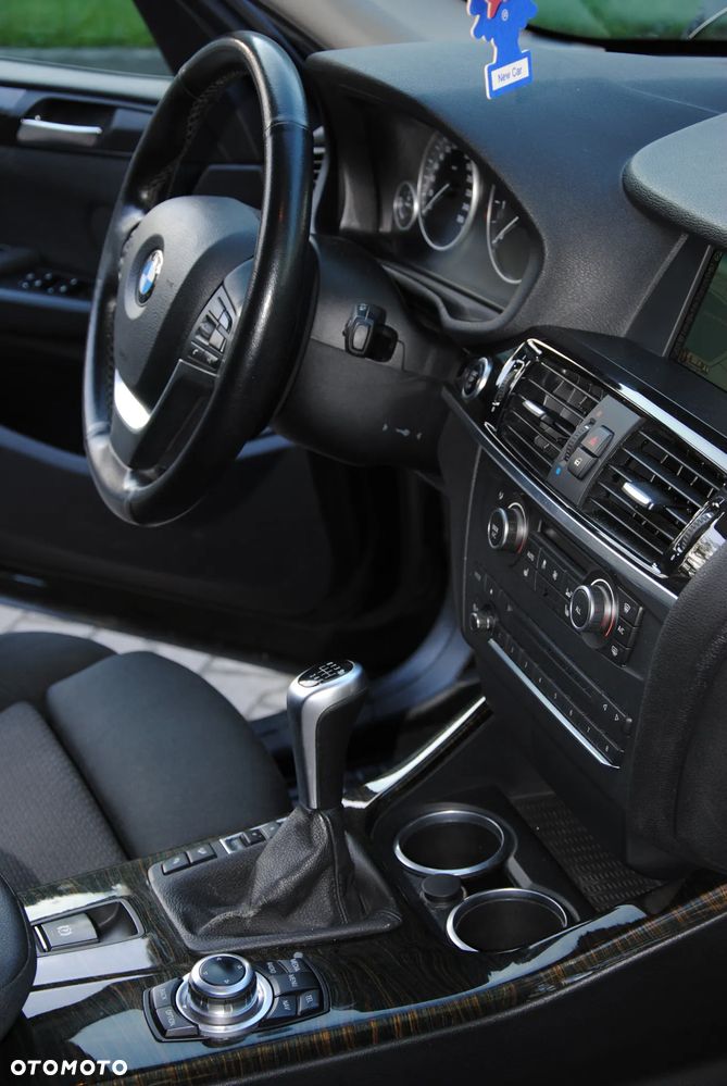 BMW X3 xDrive20d - 8