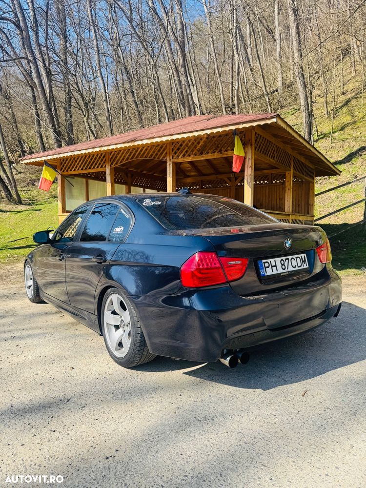 BMW Seria 3 320d - 8