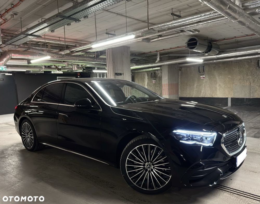 Mercedes-Benz Klasa E 220 d 4-Matic AMG - 39