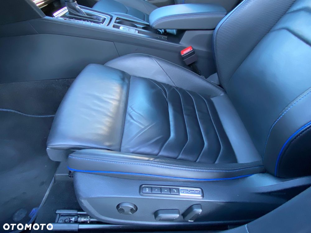 Volkswagen Arteon 2.0 TSI 4Motion R DSG - 24