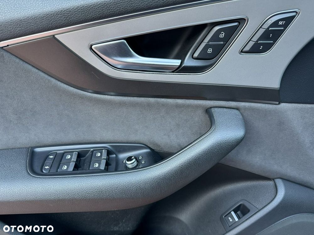 Audi Q7 - 18