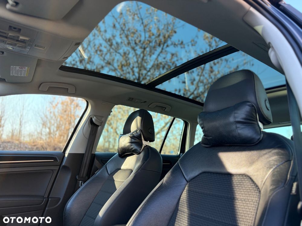 Volkswagen Golf 2.0 TDI SCR DSG Highline - 17