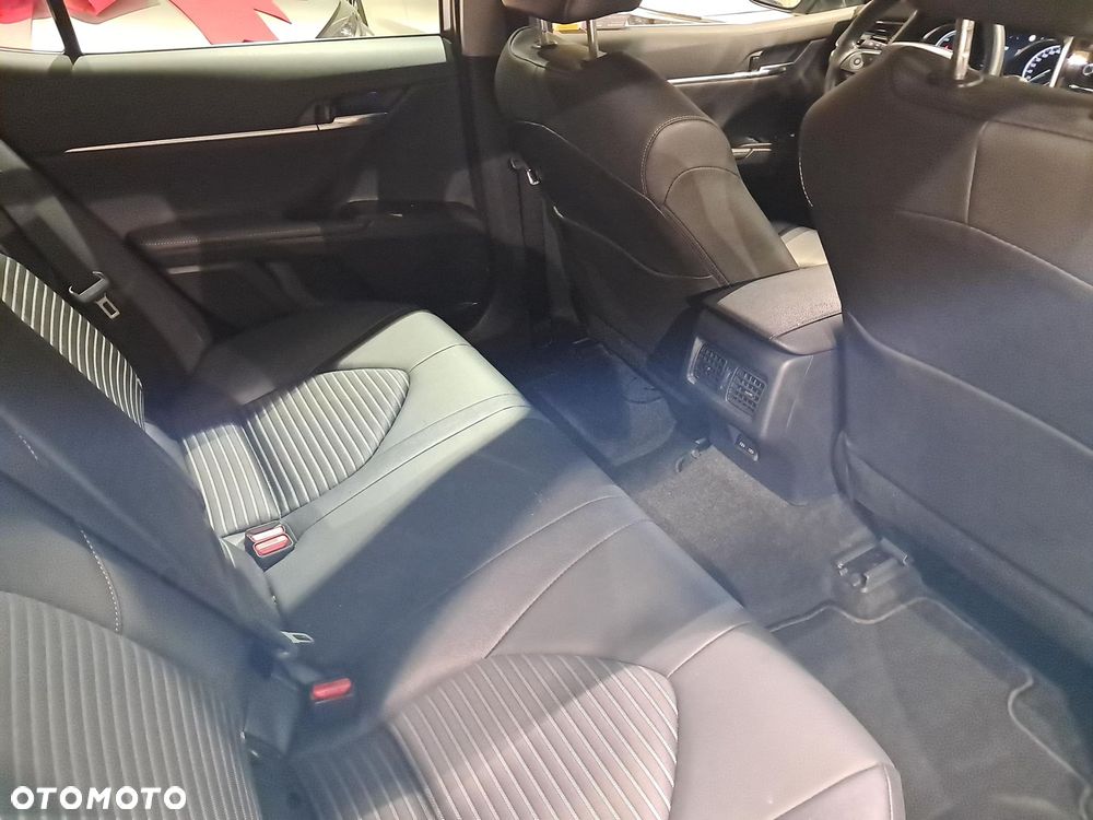 Toyota Camry 2.5 Hybrid Prestige CVT - 10