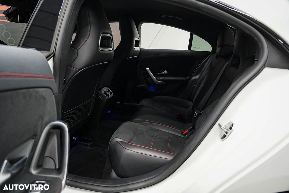 Mercedes-Benz CLA 180 7G-DCT AMG Line Advanced Plus - 10