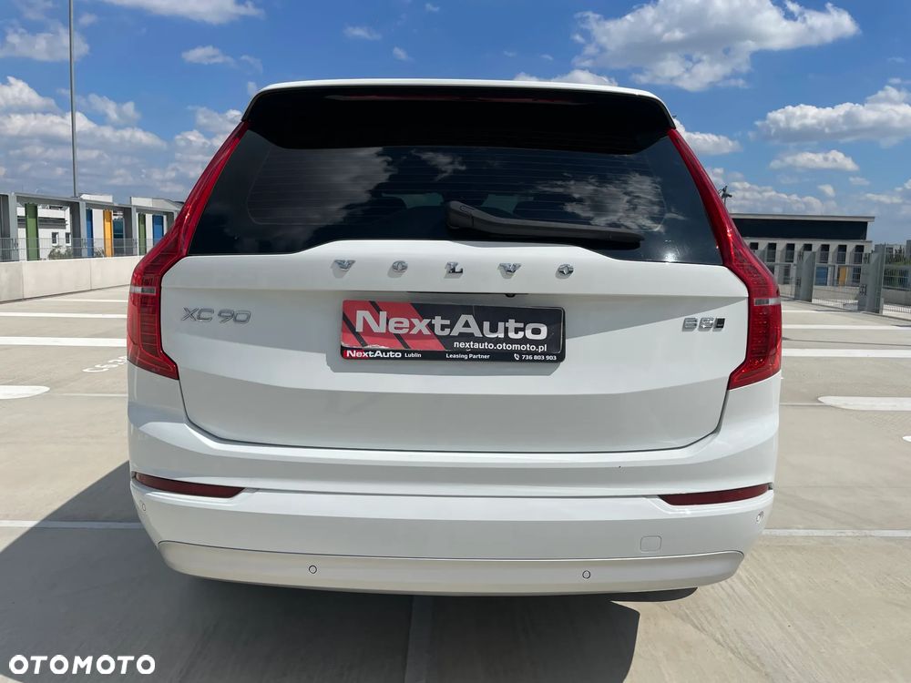 Volvo XC 90 - 7