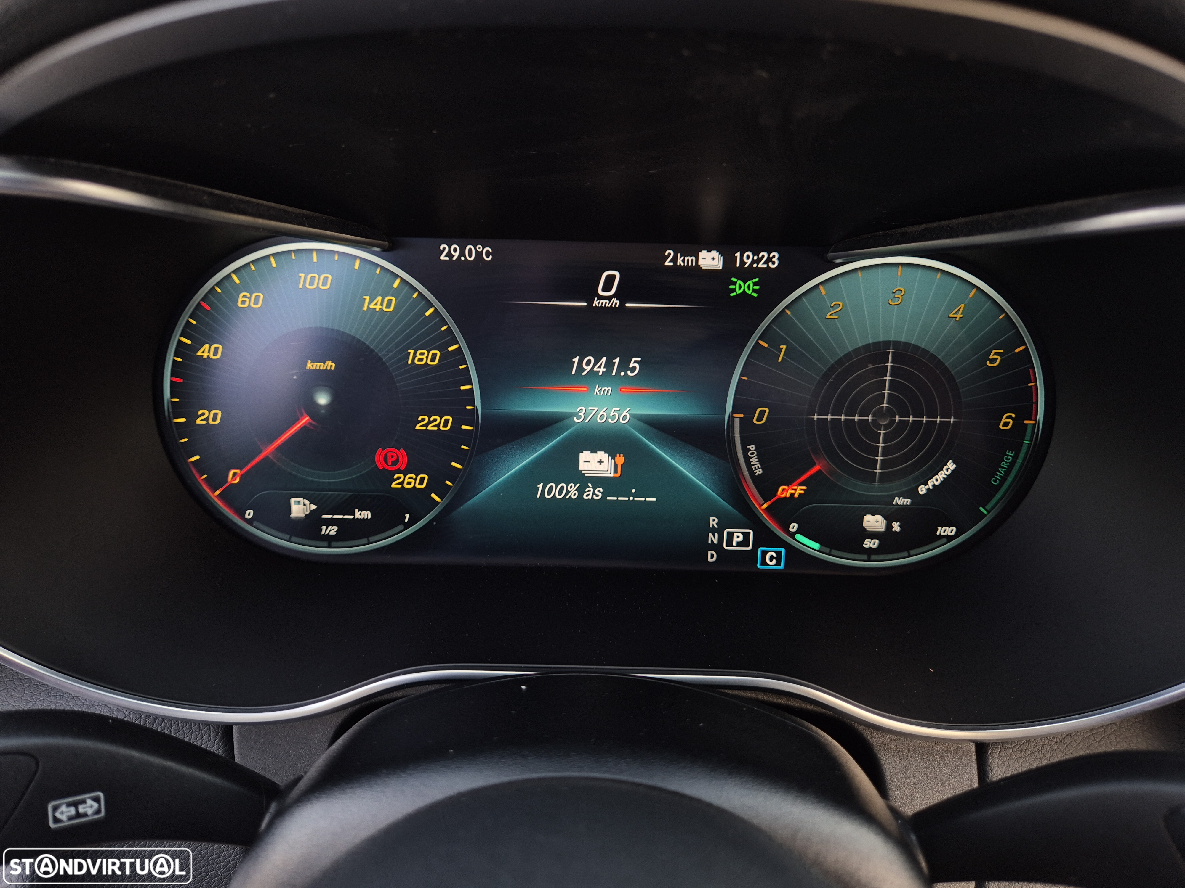 Mercedes-Benz C 300 de AMG Line - 21