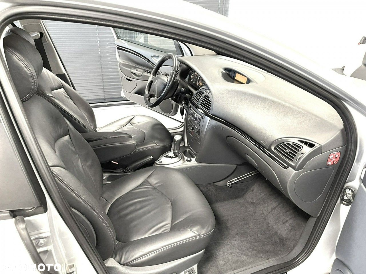 Citroën C5 2.0 HDi Exclusive - 22