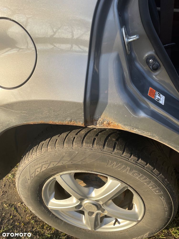 Suzuki Grand Vitara 2.0 - 16