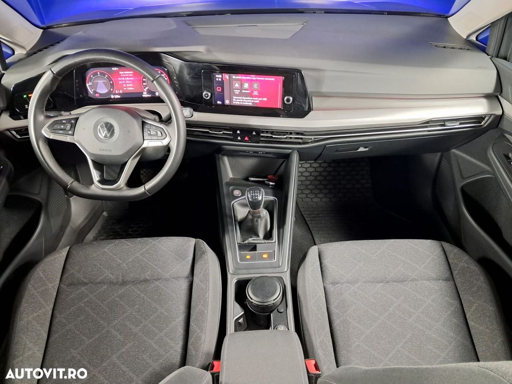 Volkswagen Golf - 12