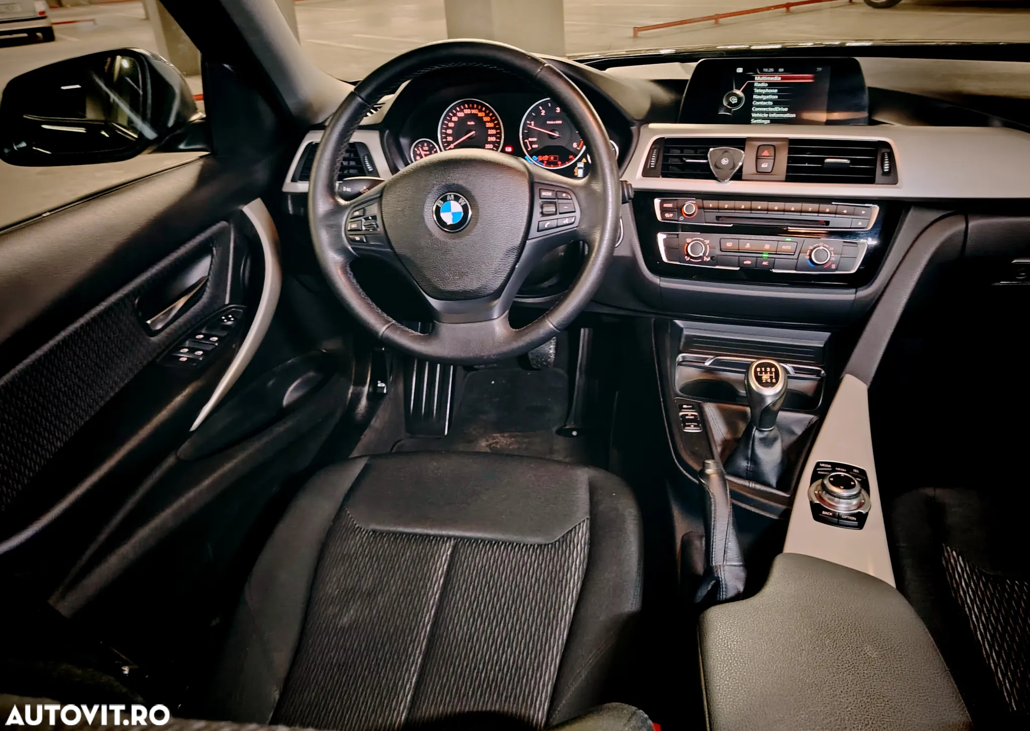 BMW Seria 3 316d Touring Advantage - 10