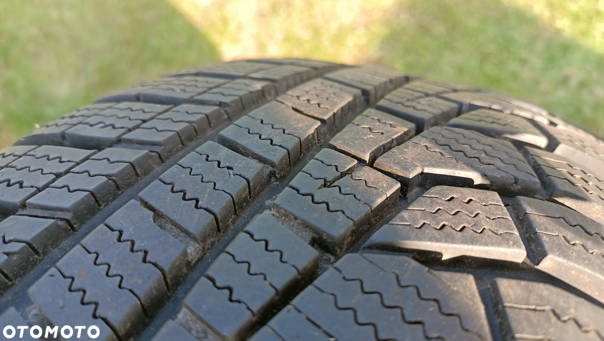 Koła zimowe felgi 16 5x114,3 et46 Kia Hyundai Mazda 215/70/16 + śruby - 3