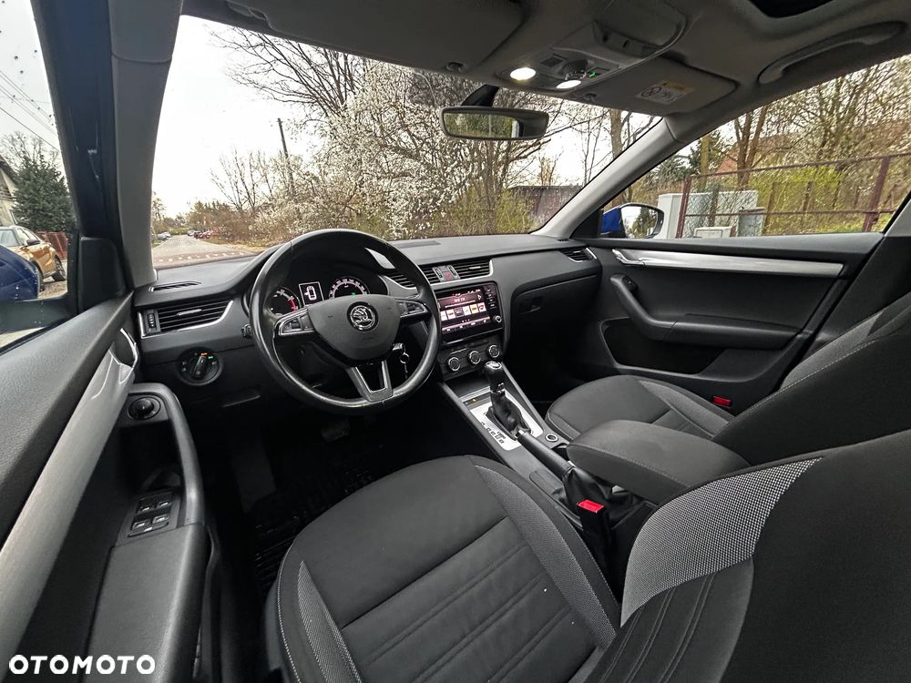 Skoda Octavia 1.5 TSI G-TEC DSG Active - 17