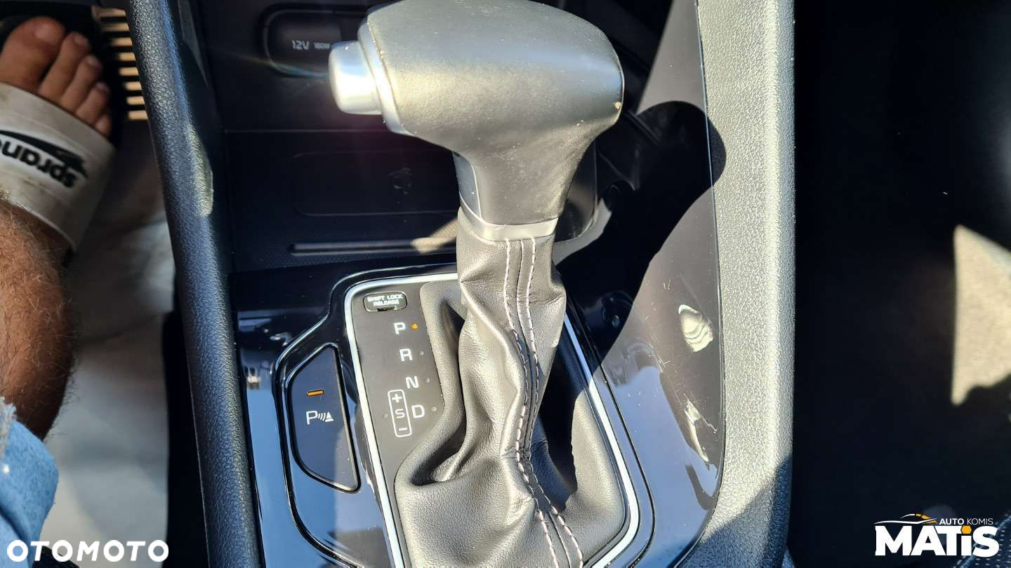 Kia Niro - 26