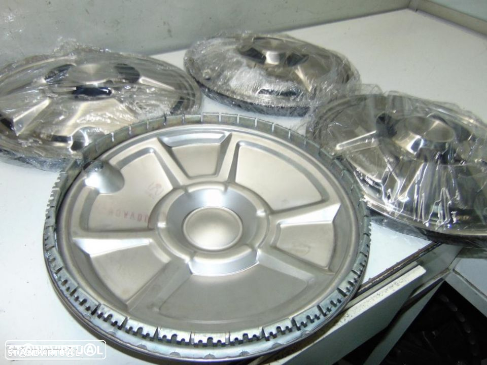 Antigos e clássicos japoneses Toyota, Datsun, Mazda, Ford, etc - 3