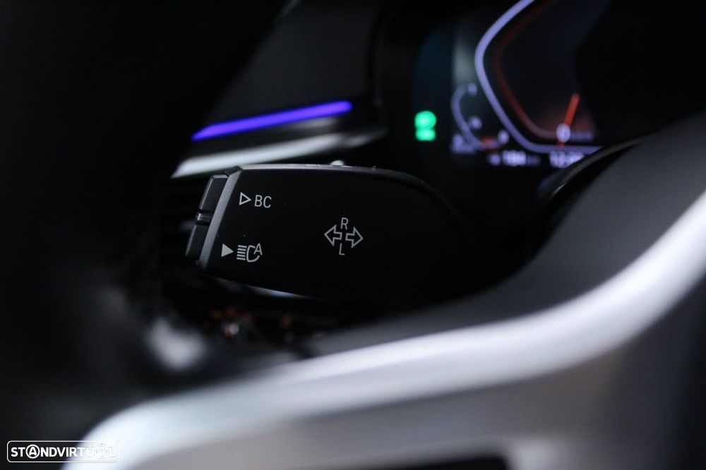 BMW 520 d Pack M Auto - 24