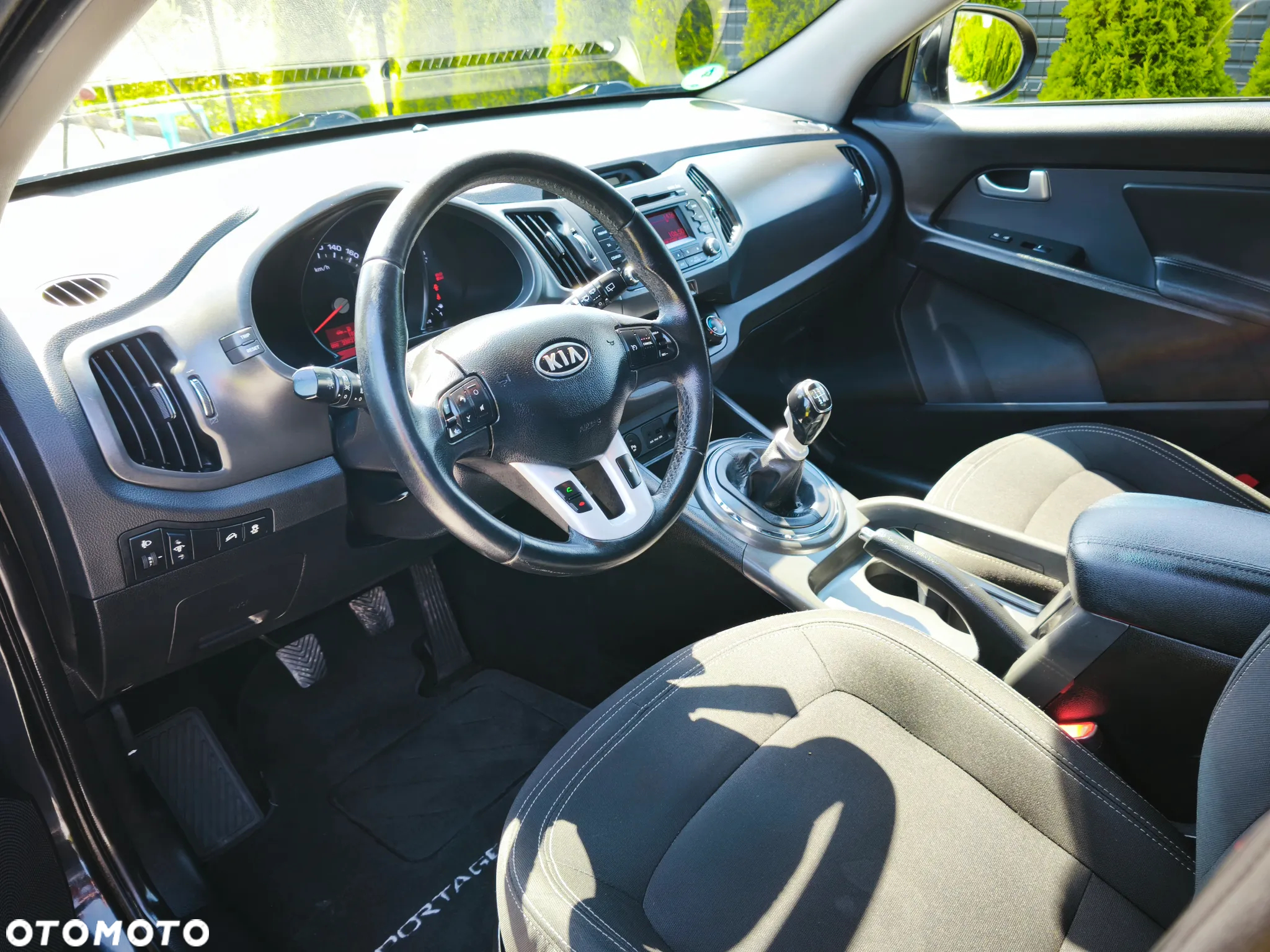 Kia Sportage 1.7 CRDI 2WD ISG Dream-Team Edition - 18