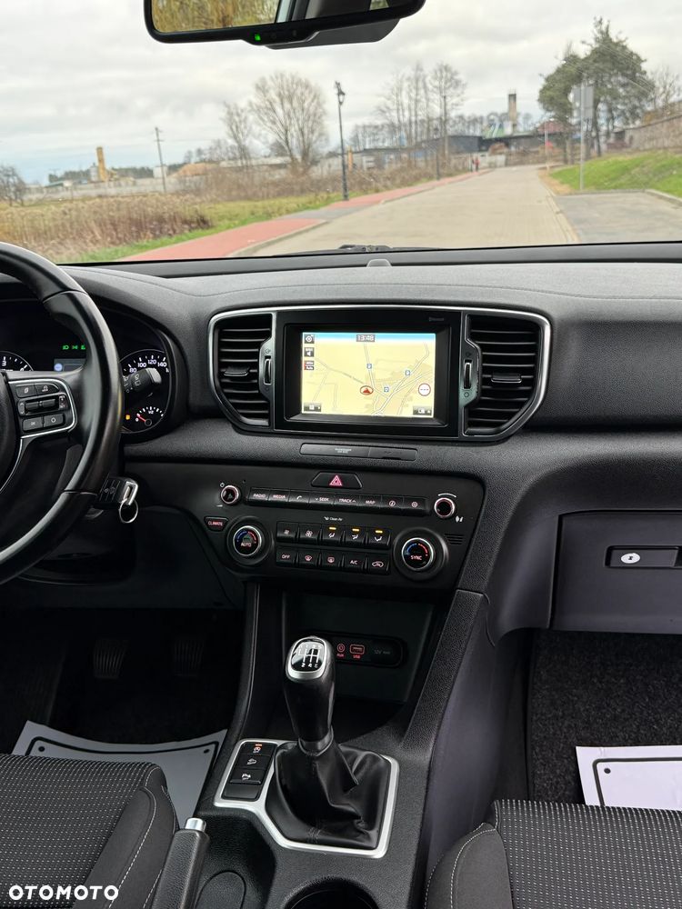 Kia Sportage 1.7 CRDI 2WD ISG Dream-Team Edition - 8