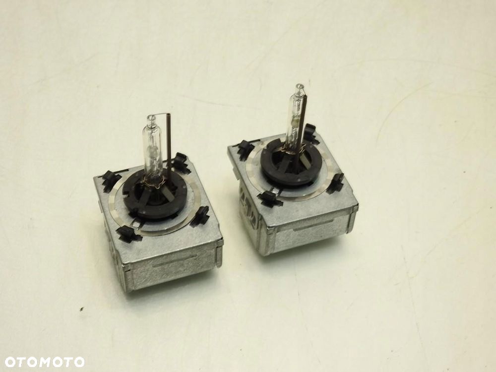 CEWKA ZAPŁONNIK XENON AUDI A6 C6 5DD 008 319-50 - 2