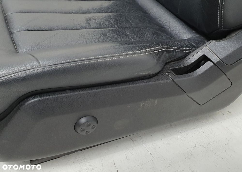 FOTEL LEWY PRZEDNI PRZÓD SKÓRA GRZANY MERCEDES W212 EUROPA - 6