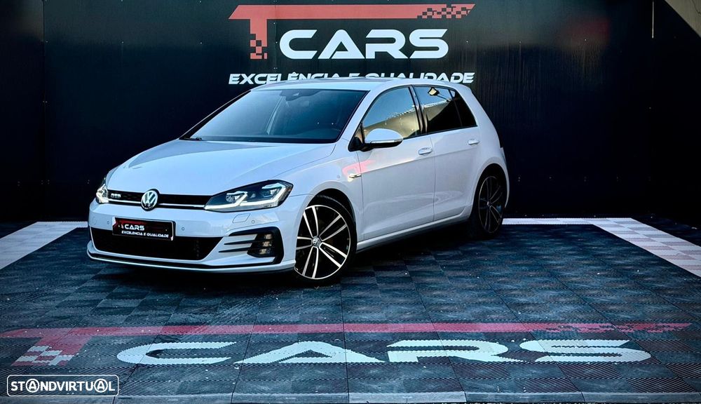 VW Golf 2.0 TDI GTD DSG - 2