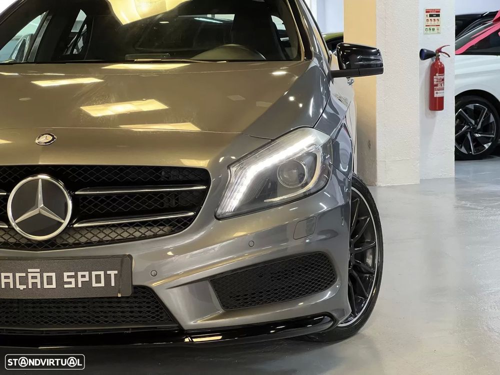 Mercedes-Benz A 180 d AMG Line - 19