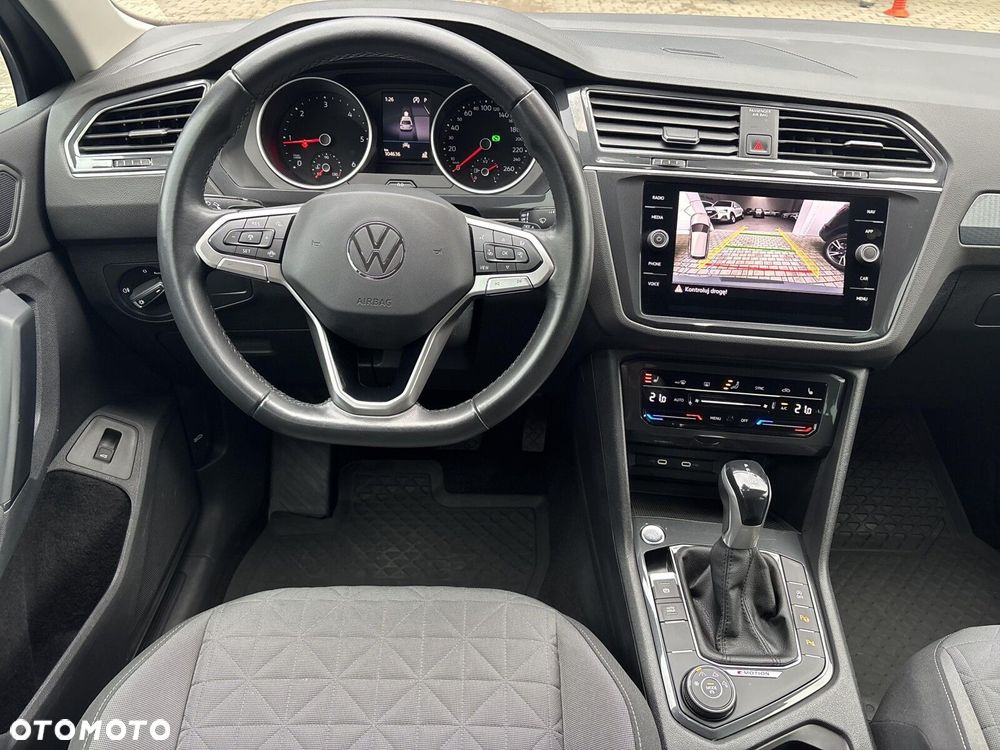 Volkswagen Tiguan 2.0 TDI SCR 4Mot Life DSG - 10