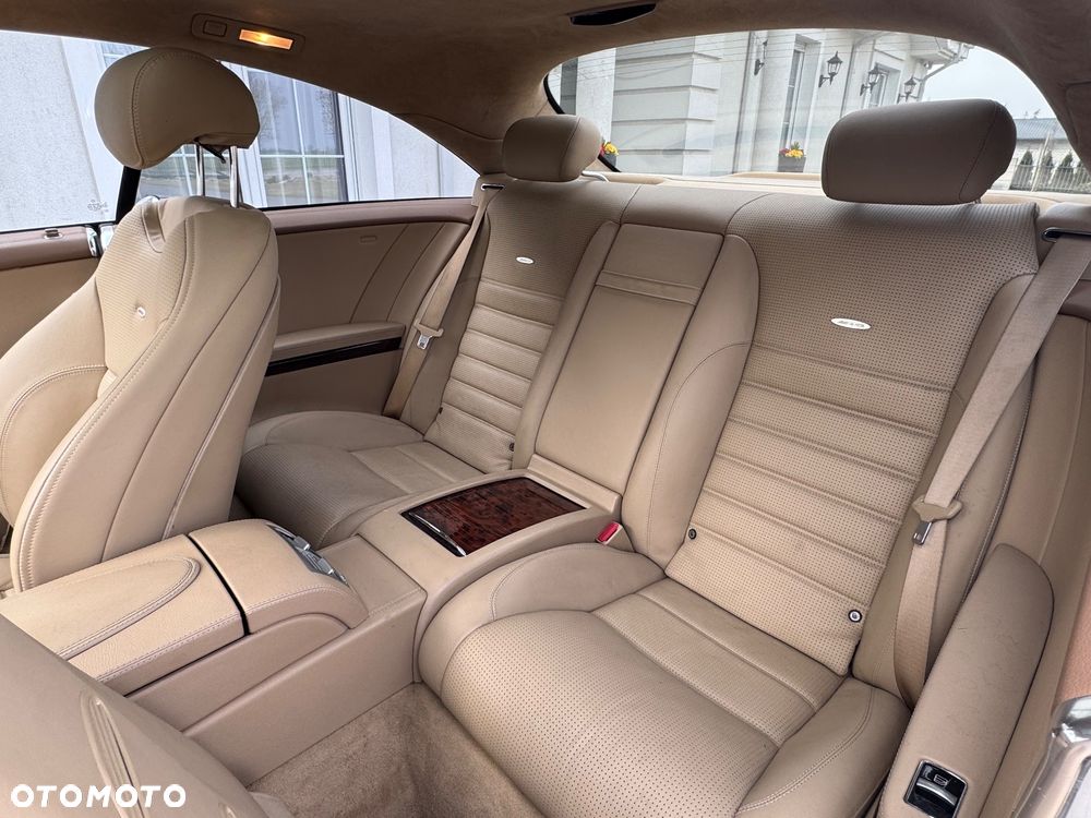 Mercedes-Benz CL 63 AMG 7G-TRONIC - 17